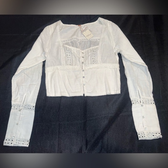 Free People Joi Eyelet crop top Blouse - Picture 7 of 14